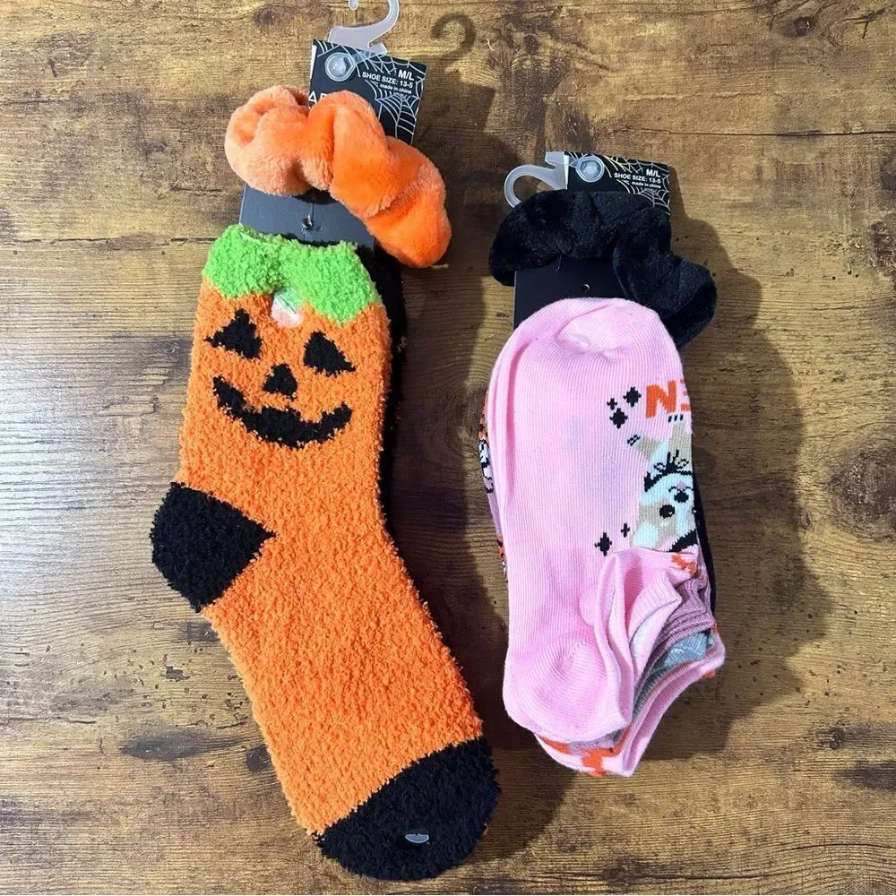 Capelli Halloween Fuzzy and No Show Halloween Socks with Scrunchies NWT M/L 13-5